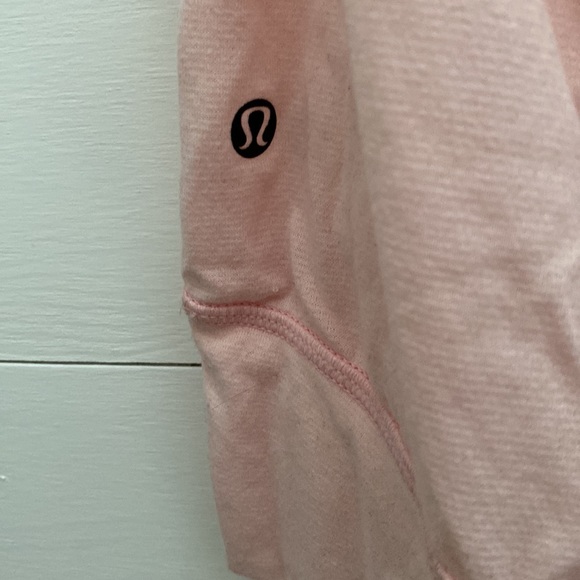 Lululemon built in bra top - Picture 3 of 6